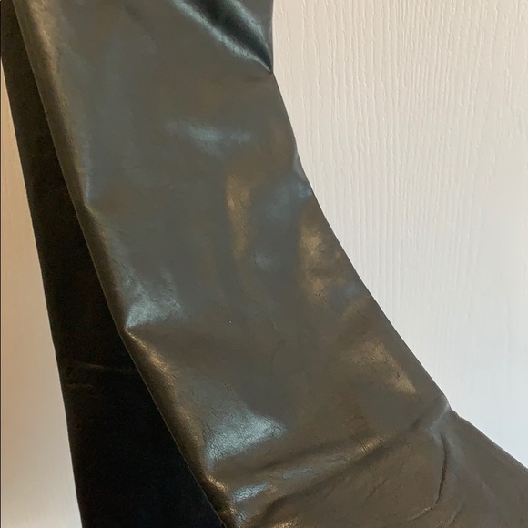Leather leggings! (Faux) NWOT - Picture 2 of 3
